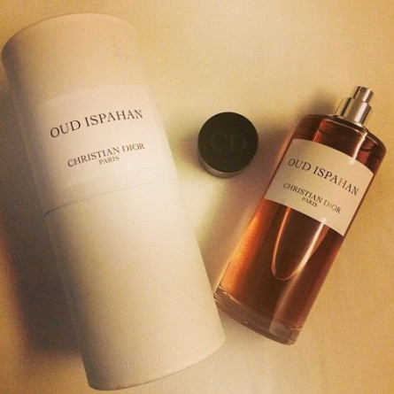 هاردباکس دیور عود اسپهان Dior Oud Ispahan